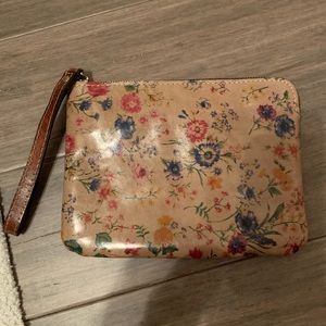Patricia Nash wristlet